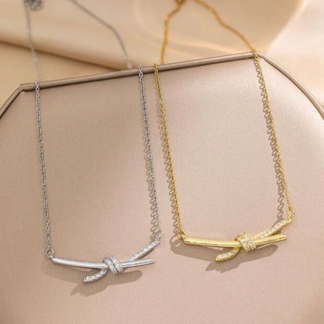 collier Emma