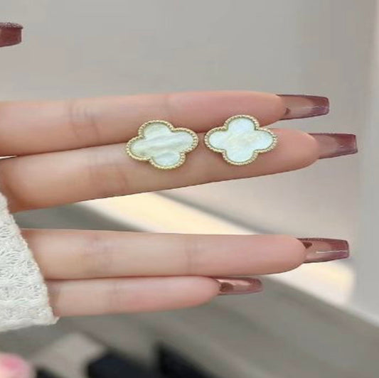 boucles d'oreilles Chloé